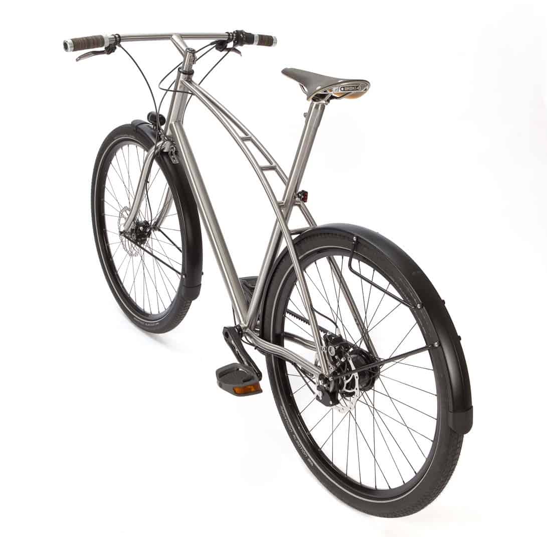 RENNRAD-RAHMEN: JE LEICHTER, DESTO BESSER.