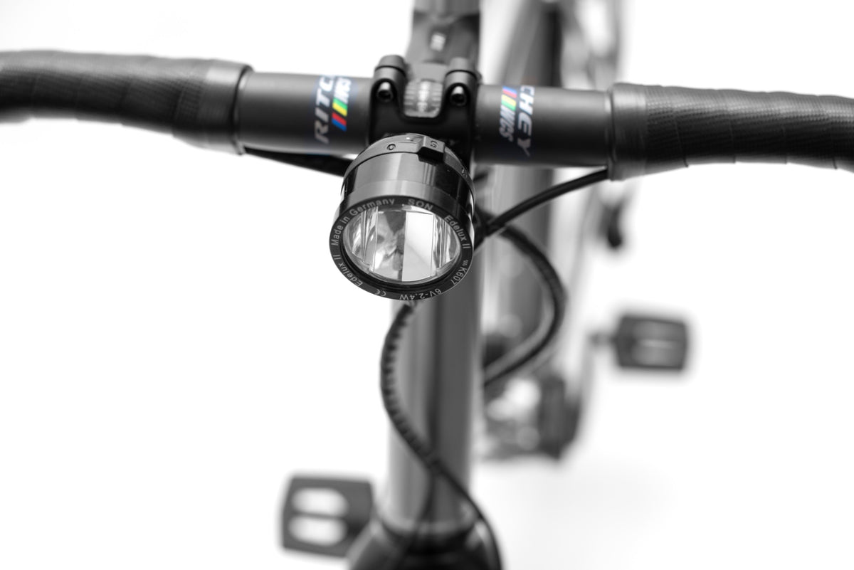 s Pinion Gravel Titanium Bike with Smart.Shift